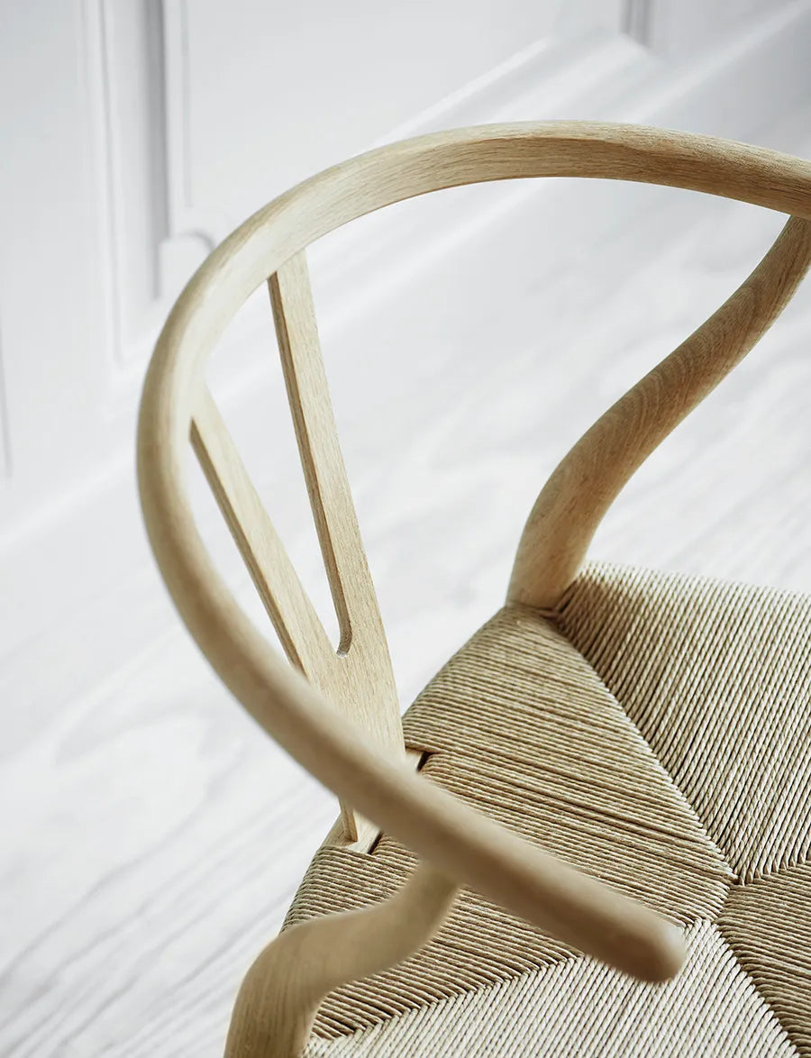 Y-stol CH24, såpad ek av Hans J. Wegner - 8 - Jacobsen Plus