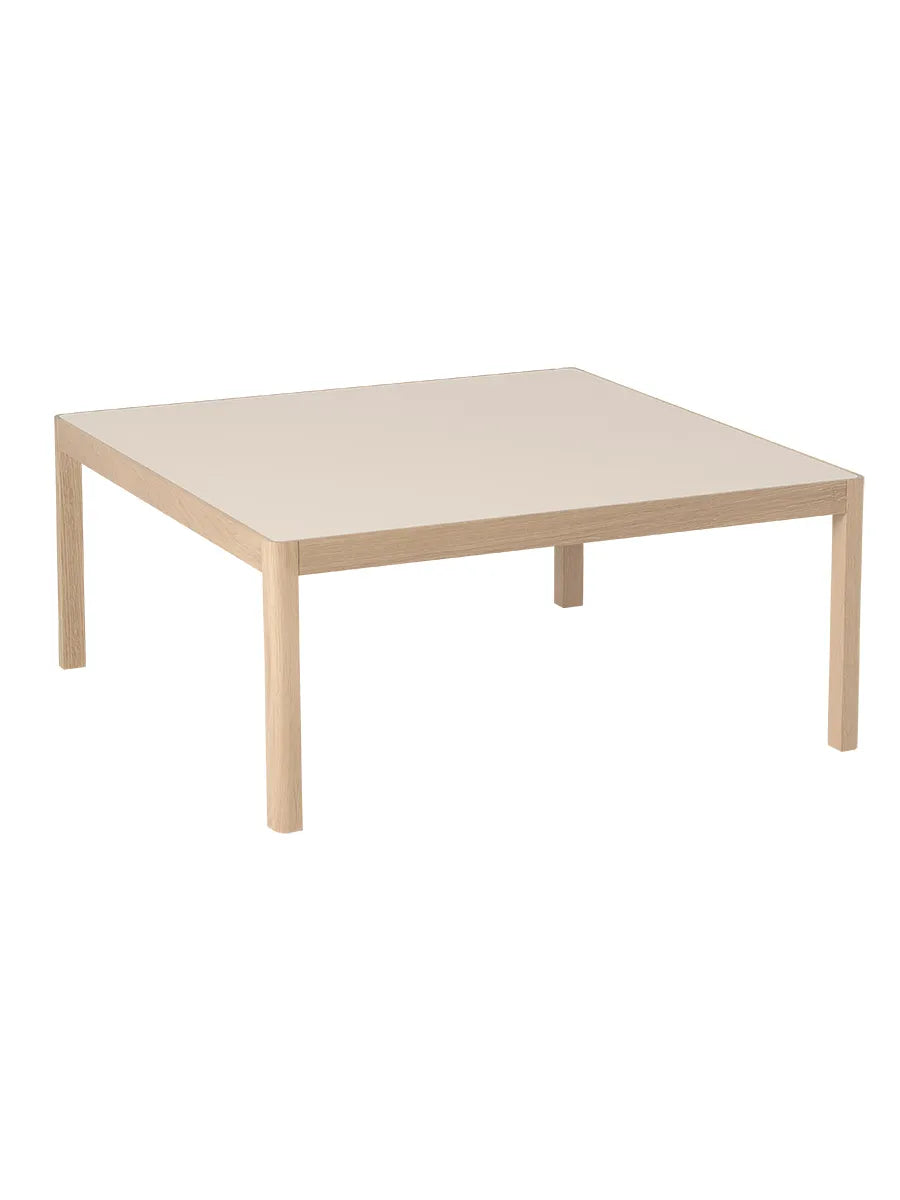Workshop soffbord från Muuto - 86 x 86 cm / Warm grey linoleum - Oak - Jacobsen Plus