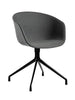 About a Chair AAC21 från Hay