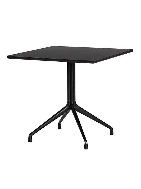 About a Table AAT15 Matbord från Hay - 1 - Jacobsen Plus