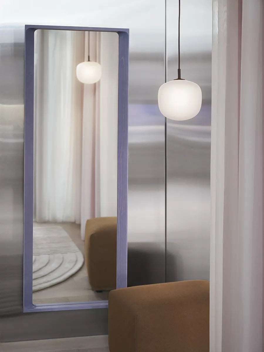 Arced Mirror, 170x61 från Muuto - 4 - Jacobsen Plus
