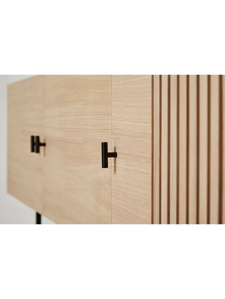 Array skänk, 180 cm från Woud - Ek - Jacobsen Plus
