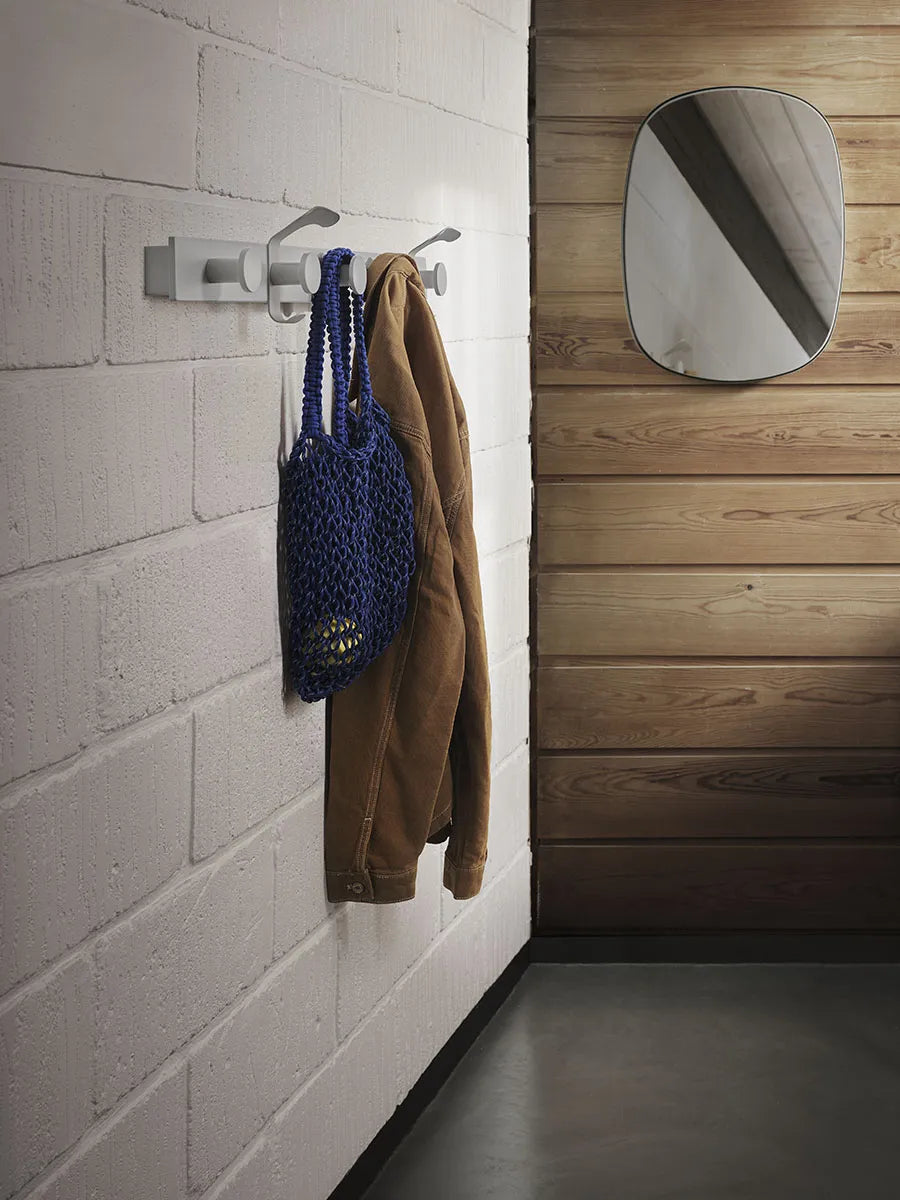 Avail Coatställ från Muuto - 4 - Jacobsen Plus