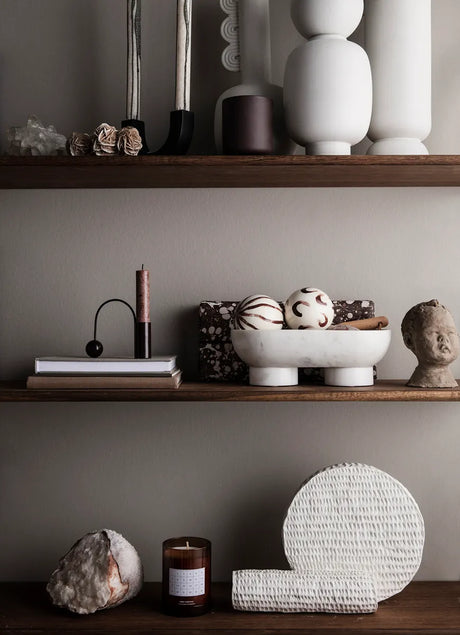 Balance Ljusstake från Ferm Living - Black brass - Jacobsen Plus