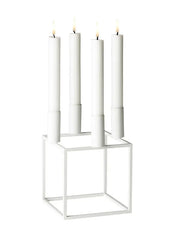 Kubus 4 Ljusstake, vit från Audo Copenhagen
