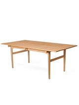 CH327 Matbord, 248 cm från Carl Hansen & Søn - Bok / Olie - Jacobsen Plus
