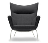 CH445 Wing Chair av Hans J. Wegner - Textil: Mood 2101 - Jacobsen Plus