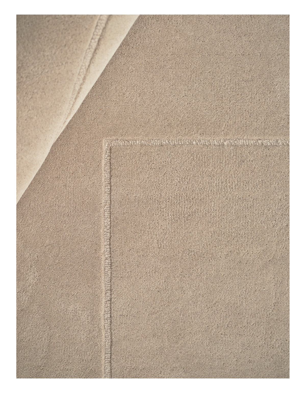 Lineal Poem Matta, Beige från Linie Design - 2 - Jacobsen Plus