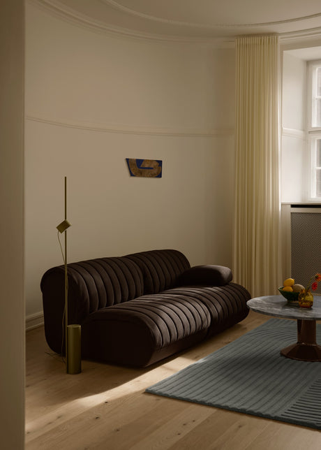 Post Golvlampa från Muuto - Black - Jacobsen Plus