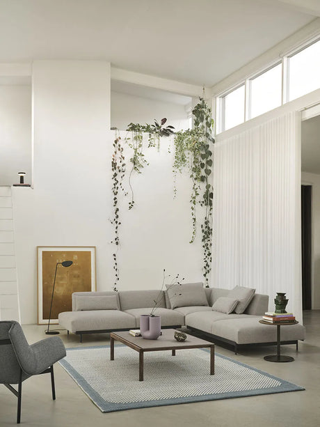 Couple soffbord, 120 x 84 cm från Muuto - Pale Blue - Dark Oiled Oak / Plain - Jacobsen Plus