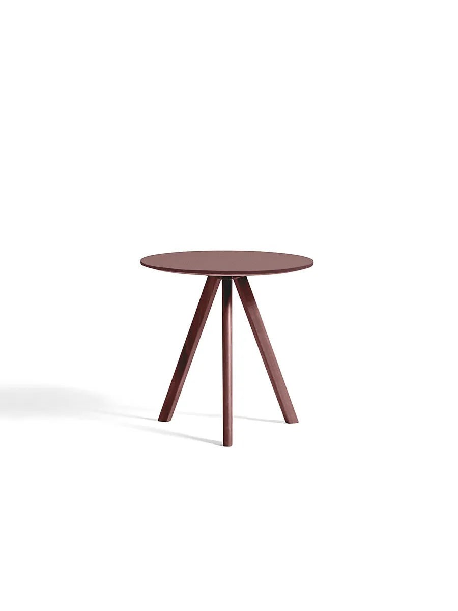 Copenhague CPH20 Soffbord, Ø50 cm från Hay - Bordeaux lakeret eg / Burgundy Linoleum - Jacobsen Plus