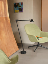 Dedicate golvlampa, 112 cm från Muuto - 2 - Jacobsen Plus