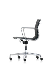 Aluminium Chair EA 117 Kontorsstol, svart läder från Vitra - 4 - Jacobsen Plus
