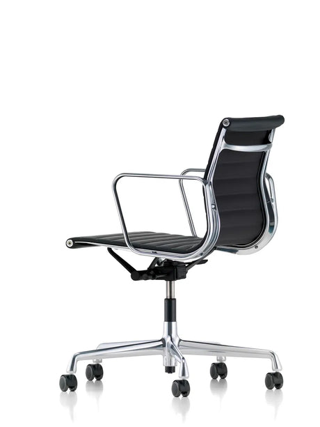 Aluminium Chair EA 117 Kontorsstol, svart läder från Vitra - 5 - Jacobsen Plus