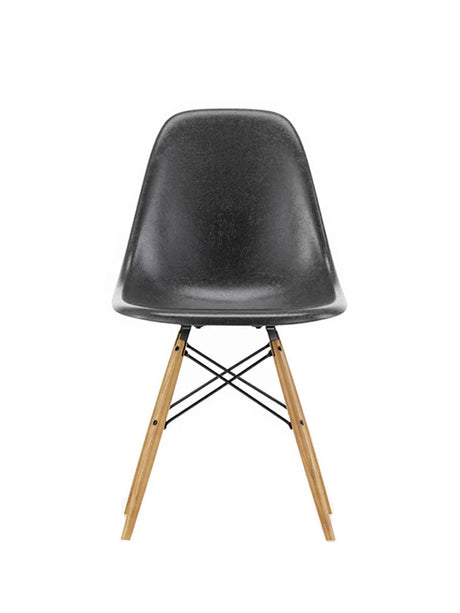 Eames Fiberglass Chair DSW, ljus lönn från Vitra - Eames Sea Foam Green - Jacobsen Plus