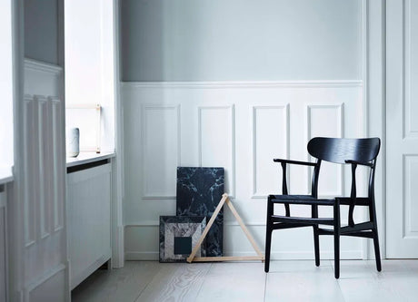 CH26 Matstol av Hans J. Wegner - Natur / Ek - sæbebehandlet - Jacobsen Plus