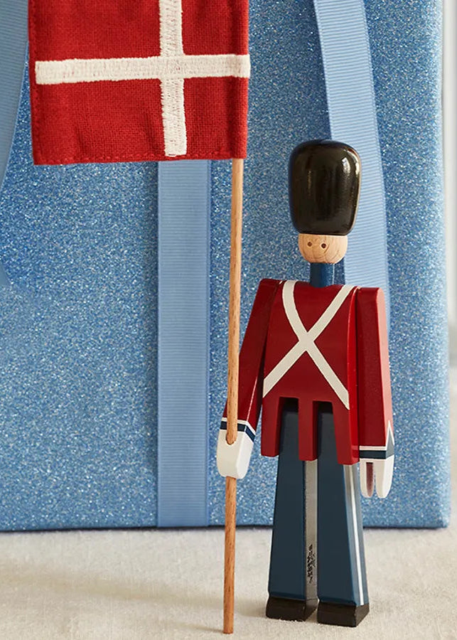 Fanbärare med textilflagga, mini av Kay Bojesen - 2 - Jacobsen Plus