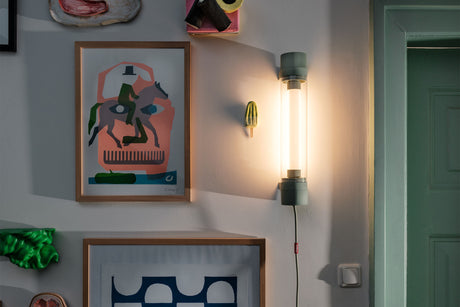 Fatboy - Tjoep vägglampa, liten - Anthracite - Jacobsen Plus