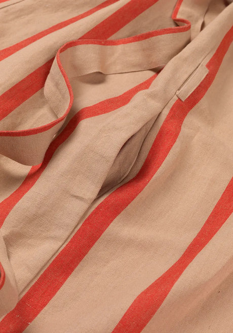 Field Robe, kamel/röd från Ferm Living - 4 - Jacobsen Plus
