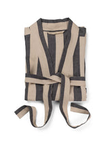 Field Robe, sand/svart från Ferm Living - 8 - Jacobsen Plus