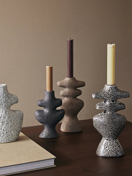 Yara ljusstake stor, mörk sand från Ferm Living - 2 - Jacobsen Plus