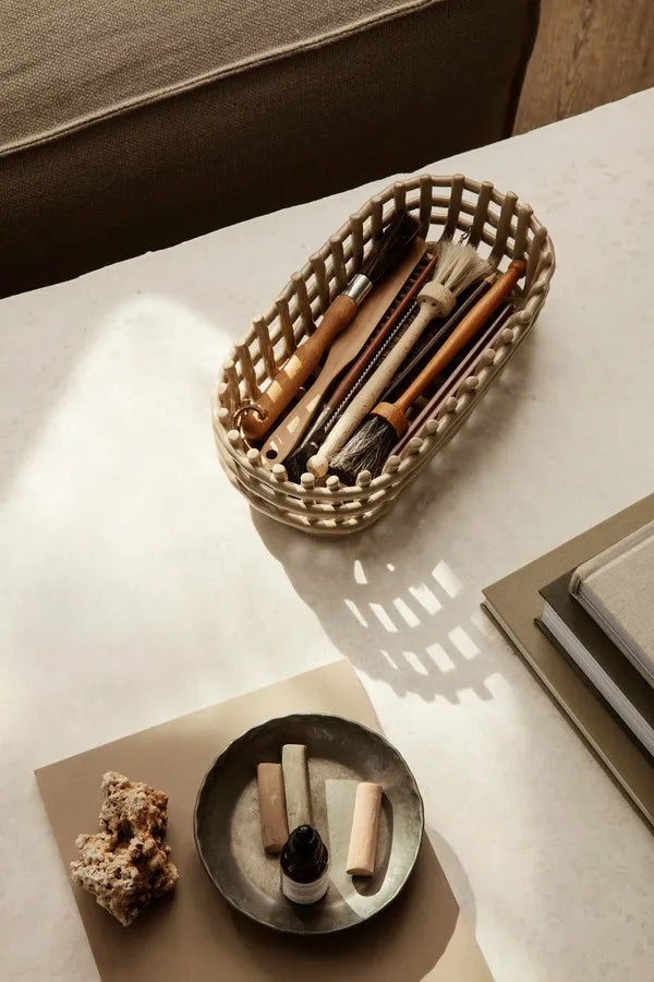 Ceramic Basket, oval från Ferm Living - 2 - Jacobsen Plus