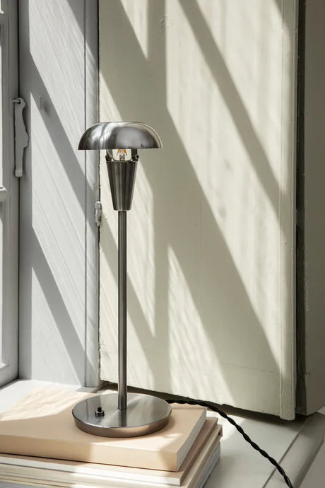 Tiny Bordslampa från Ferm Living - 3 - Jacobsen Plus
