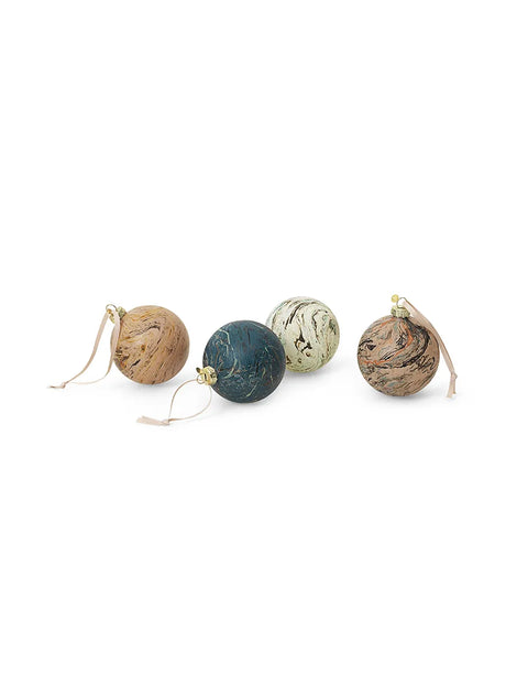 Marble Julgranskulor, M, set om 4 st. från Ferm Living - Jacobsen Plus