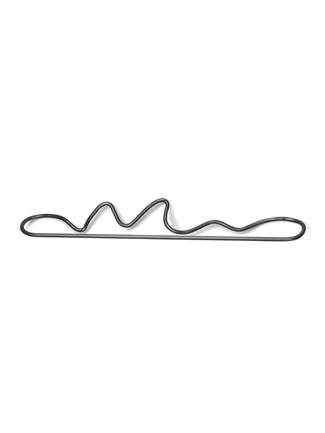 Curvature Handdukshängare från Ferm Living - Brass - Jacobsen Plus