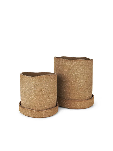 Uneru Pot, Ø13 från Ferm Living - Brown - Jacobsen Plus