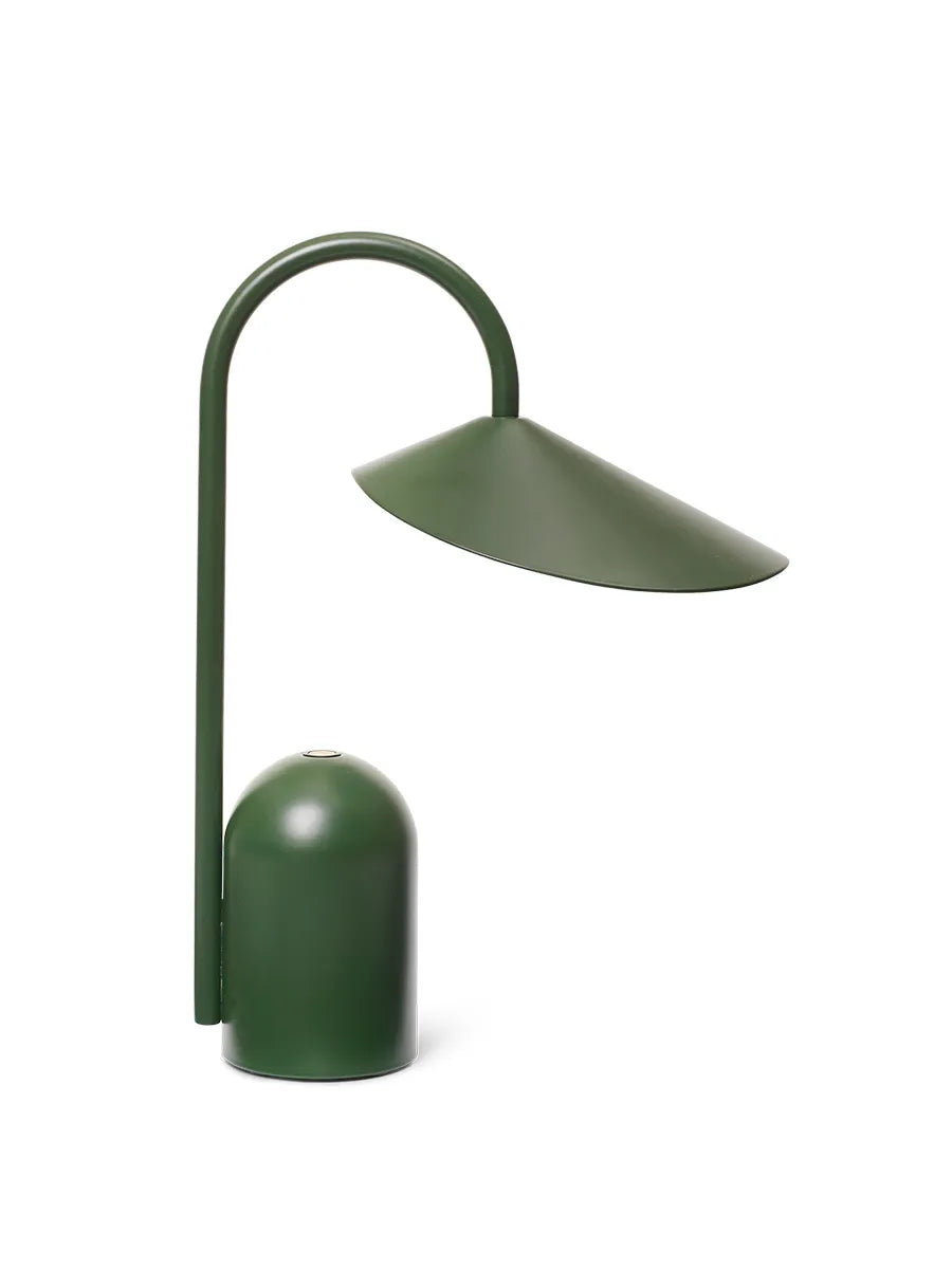 Arum Bärbar bordslampa från Ferm Living