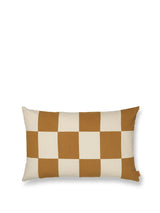 Fold Patchwork-kudde från Ferm Living - Sugar Kelp - Jacobsen Plus