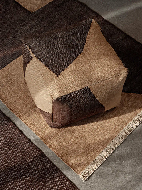 Forene Square Pouf från Ferm Living - 2 - Jacobsen Plus