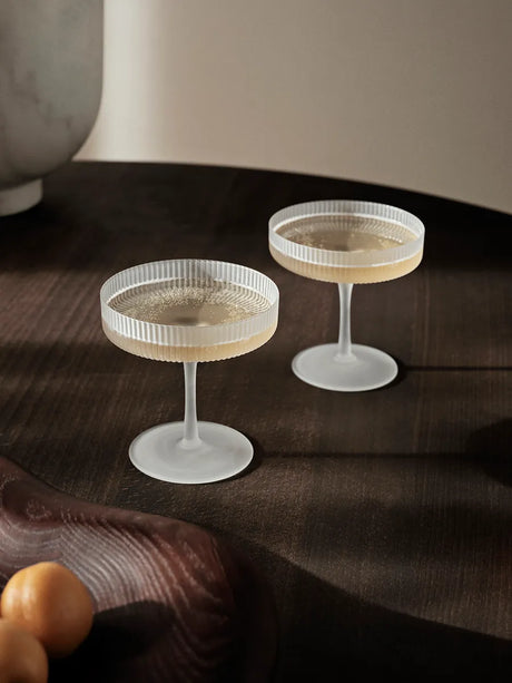 Ripple Champagnekupor Frostade, set om 2 från Ferm Living - 2 - Jacobsen Plus