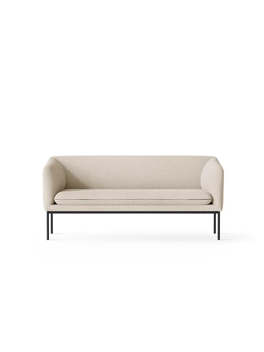 Turn Soffa 2 Bouclé, off-white från Ferm Living - Svart stel - Jacobsen Plus