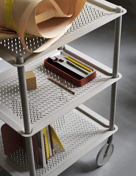 Flow Trolley, 3-lagers från Muuto - Blue grey - Jacobsen Plus