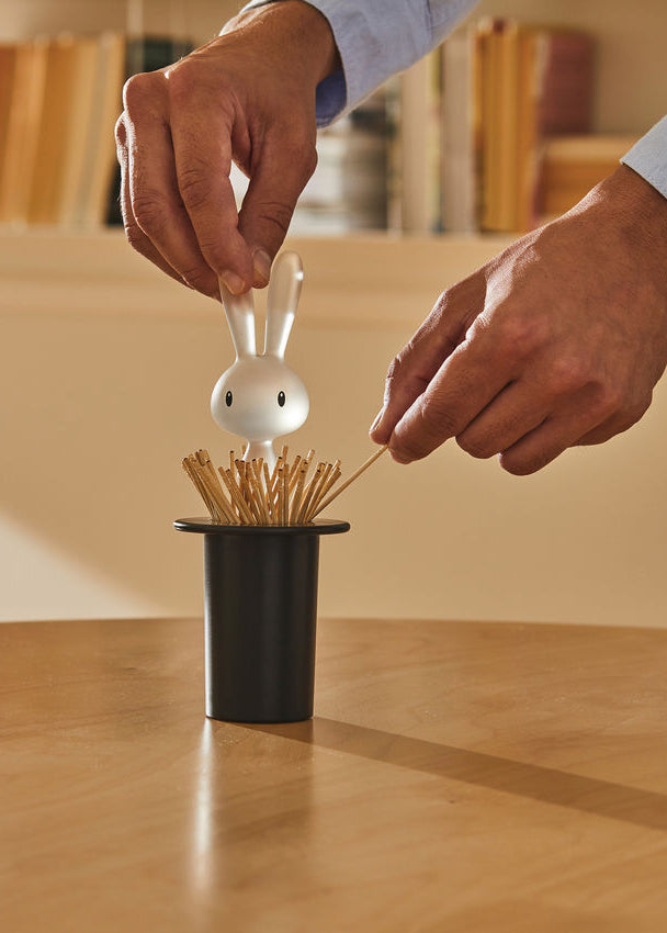 Magic Bunny tandpetarhållare, från Alessi - 1 - Jacobsen Plus