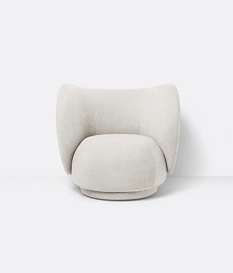 Rico Lounge Chair, bouclé i off-white från Ferm Living - 1 - Jacobsen Plus
