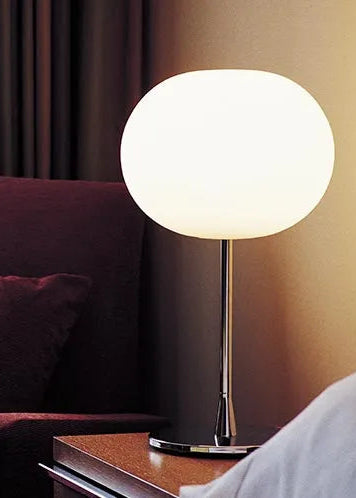 Glo-Ball T1, Silver bordslampa från Flos