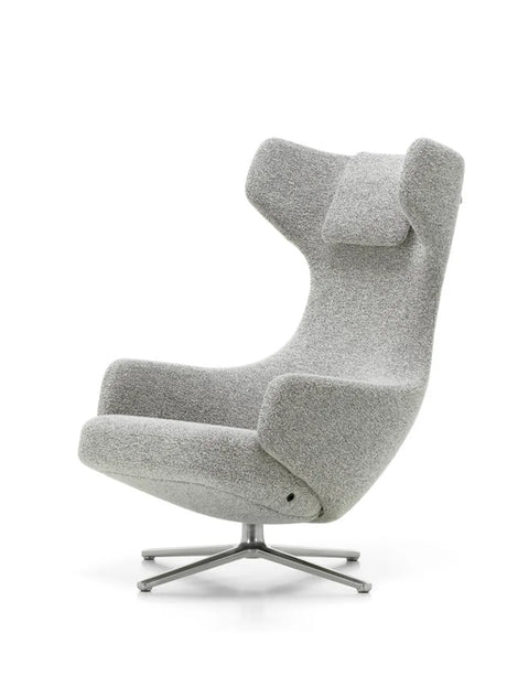 Grand Repos Fåtölj, kräm/mörkbrun från Vitra - Jacobsen Plus