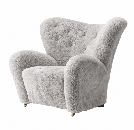 Den Trötta Mannen Fåtölj från Audo Copenhagen - Natural Oak - Sheepskin Moonlight - Jacobsen Plus
