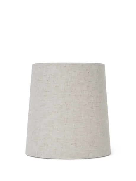 Hebe lampskärm, medium från Ferm Living - Jacobsen Plus