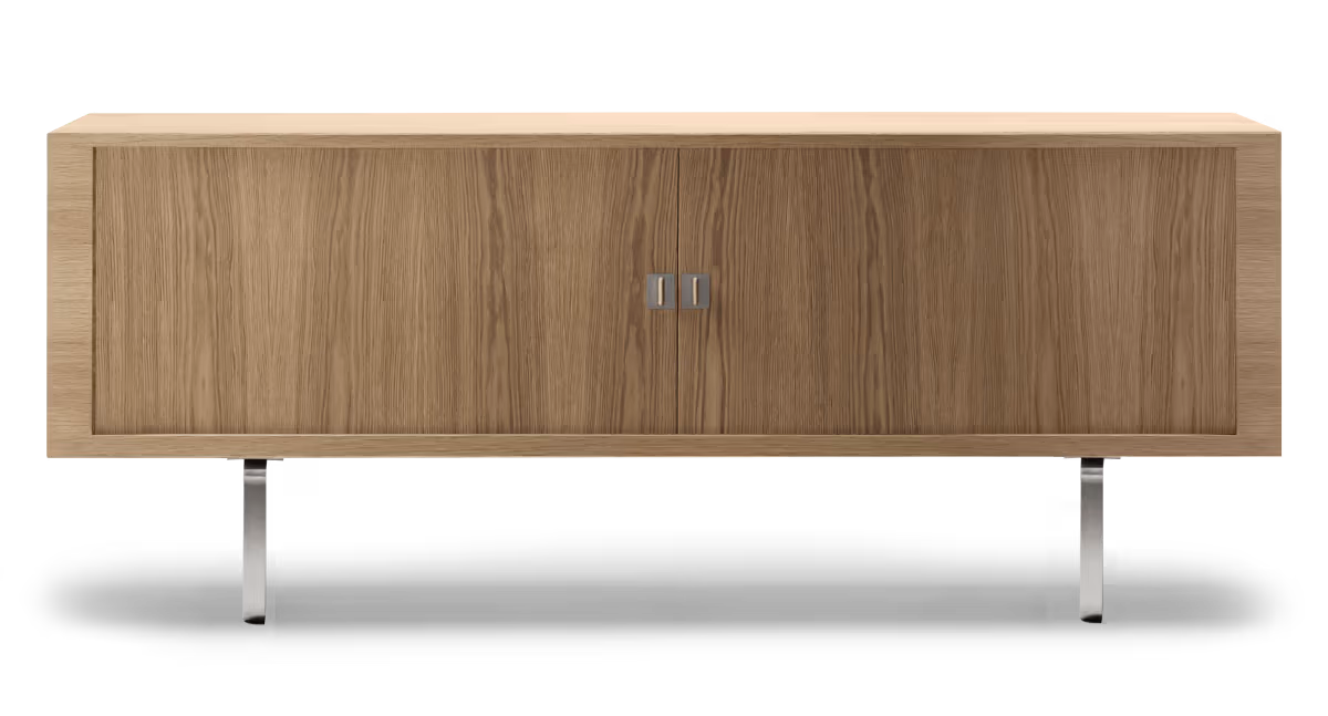 CH825 Credenza Skänk av Hans J. Wegner