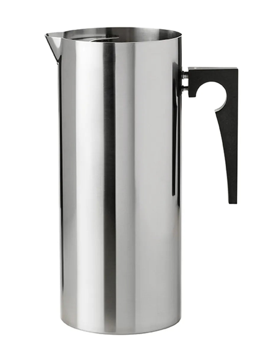 Arne Jacobsen Serveringskanna, 2 l från Stelton - 1 - Jacobsen Plus