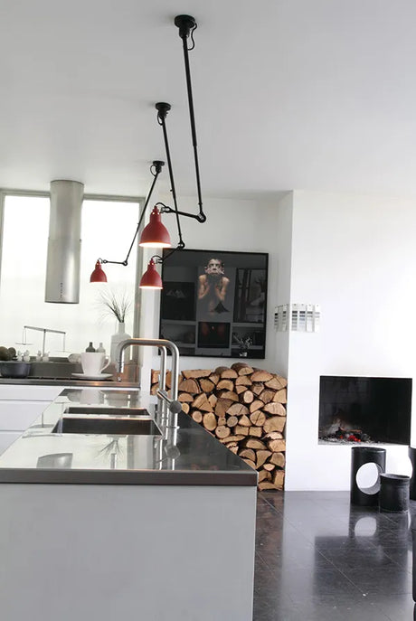 Nr. 302 taklampa från Lampe Gras - Svart - Jacobsen Plus