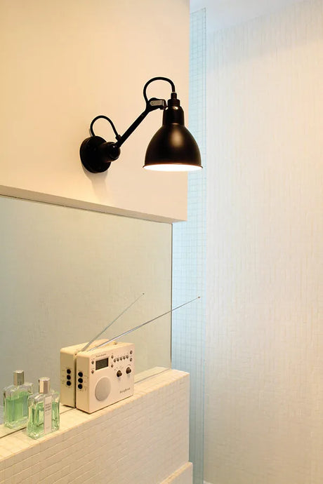 Nr. 304 vägglampa från Lampe Gras - Svart stel / Svart - Jacobsen Plus