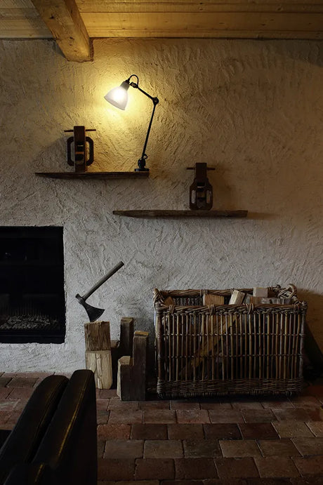Nr. 304 L40 vägglampa från Lampe Gras - Svart stel / Svart - Jacobsen Plus
