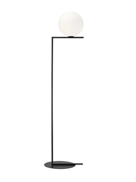 IC F2 golvlampa från Flos - Mässing - Jacobsen Plus