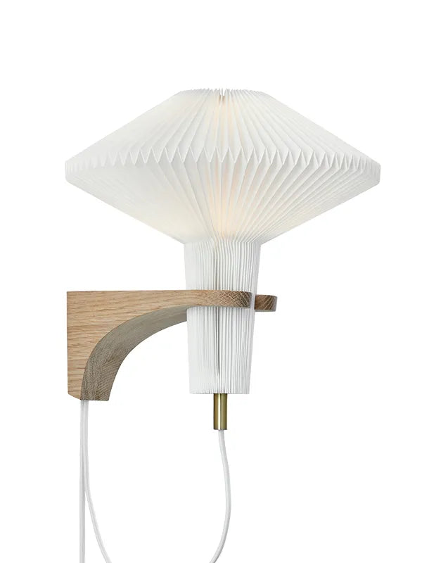 The Mushroom vägglampa från Le Klint - Lys eg - Jacobsen Plus