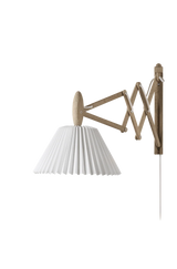 223 Vägglampa från Le Klint - Lys eg / Plastik - Jacobsen Plus